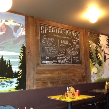 Oak - Burgers Near Me - Seattle, Washington