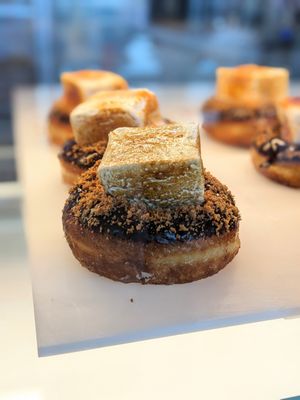 Magic Donuts & Coffee by null