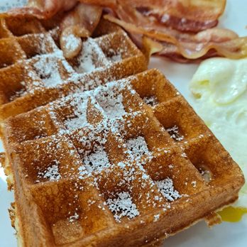 Hungry Fox - Waffle combo plate with crispy bacon and perfectly cooked eggs! - Breakfast & Brunch Near Me - North Hollywood, California