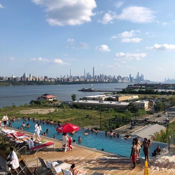 SoJo Spa Club - Saunas Near Me - Edgewater, New Jersey