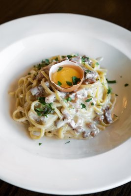Gusto Handcrafted Pasta & Pizza by null