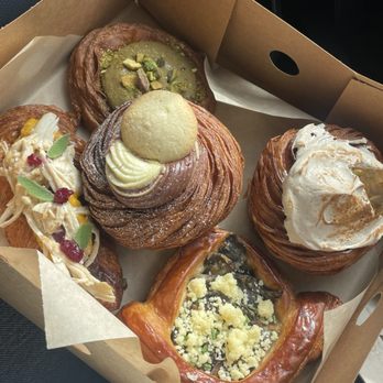 Fondry - Fall pastries - Cafes Near Me - Los Angeles, California