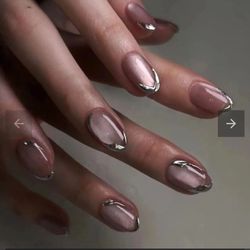 Oscars Nails & Spa Bar