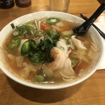 Mint Leaf Vietnamese Restaurant - Hot & Sour Noodle Soup "Cahn Chua Bun" with rice noodle, catfish, prawns, tomato, pineapple, okra, jalapeño  and sprouts - Vietnamese Near Me - Berkeley, California
