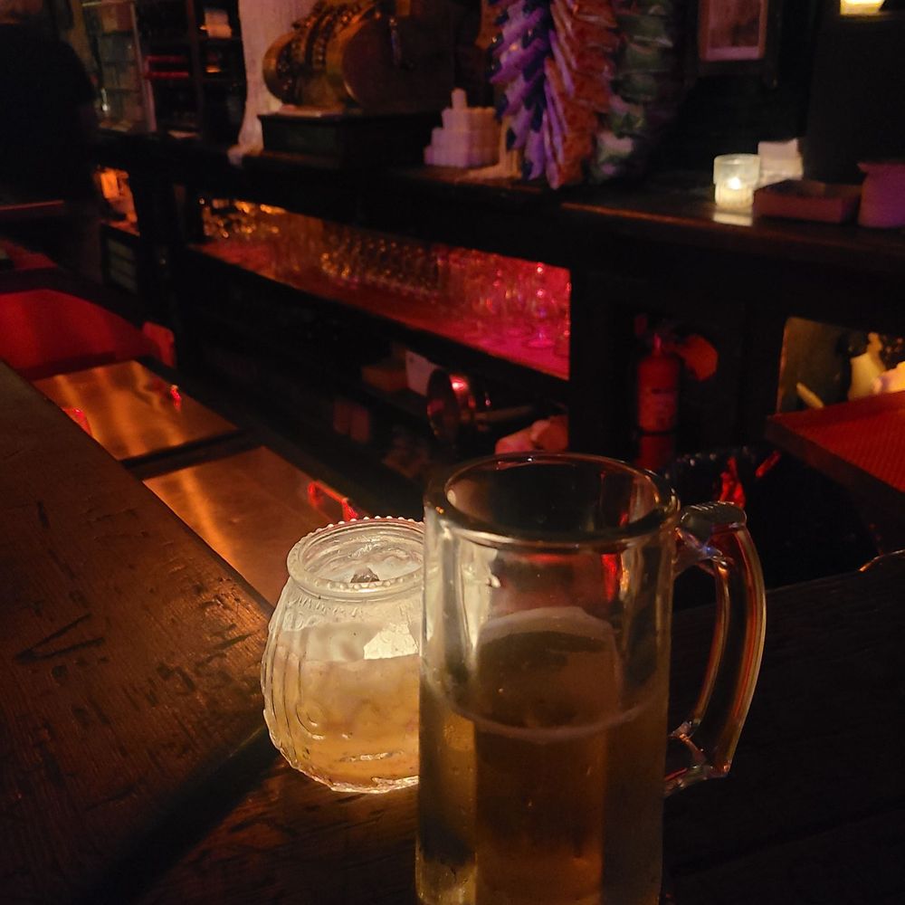 La Carafe - Wine Bars Near Me - Houston, Texas La Carafe - Wine Bars Near Me - Houston, Texas