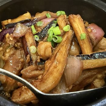 Wonderful Cafe - Chicken with shiitake mushrooms - Hong Kong Style Cafe Near Me - San Leandro, California Wonderful Cafe - Chicken with shiitake mushrooms - Hong Kong Style Cafe Near Me - San Leandro, California