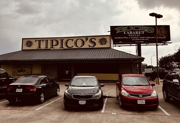 Tipico's by null