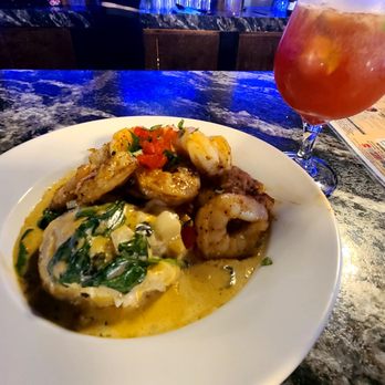 Yo Chef Surf & Turf Smokehouse - Shrimp N Grits! - Seafood Near Me - Birmingham, Alabama Yo Chef Surf & Turf Smokehouse - Shrimp N Grits! - Seafood Near Me - Birmingham, Alabama
