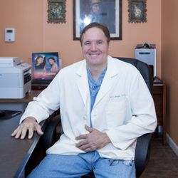 Enrique C. Escofet, DDS - Dr. Enrique Escofet