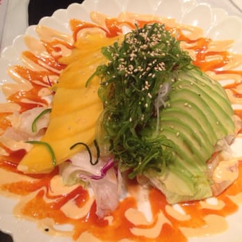 Pho & Roll - mango & avocado salad - Vietnamese Near Me - Whittier, California Pho & Roll - mango & avocado salad - Vietnamese Near Me - Whittier, California