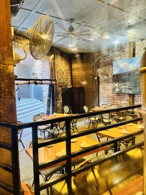 Coast Bar & Grill by null