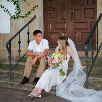 Emma Lees Bridal - Bridal Near Me - Oxnard, California Emma Lees Bridal - Bridal Near Me - Oxnard, California