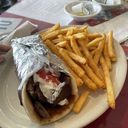 Astoria Diner - Beef Gyro