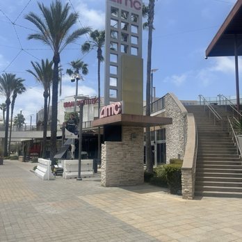 AMC Del Amo 18 - Cinema Near Me - Torrance, California AMC Del Amo 18 - Cinema Near Me - Torrance, California