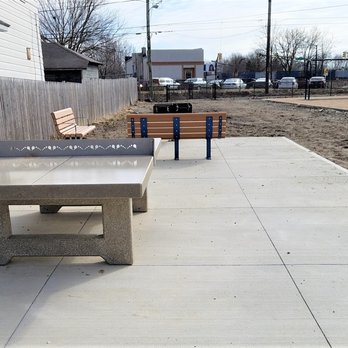 Commons Park - ping pong and grill area - Parks Near Me - Indianapolis, Indiana Commons Park - ping pong and grill area - Parks Near Me - Indianapolis, Indiana