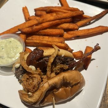 Blast & Brew - Pizza Near Me - Paso Robles, California Blast & Brew - Pizza Near Me - Paso Robles, California