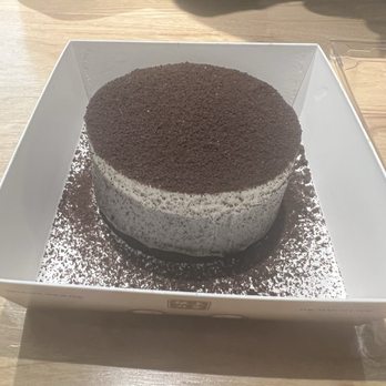 Kyo Matcha - Black sesame mousse cake - Desserts Near Me - Lincolnia, Virginia Kyo Matcha - Black sesame mousse cake - Desserts Near Me - Lincolnia, Virginia