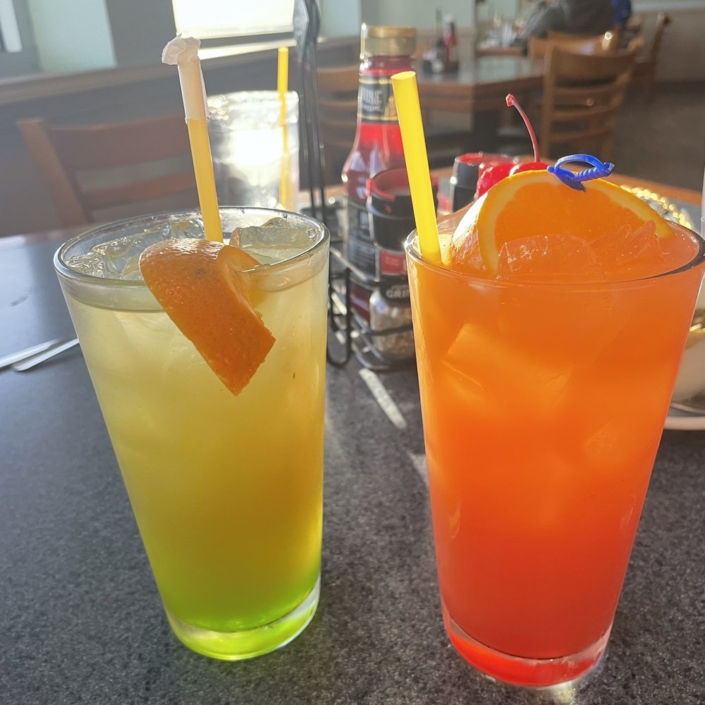 McElroy's Harbor House - Punch and Mia Tia in the sunset - Seafood Near Me - Biloxi, Mississippi McElroy's Harbor House - Punch and Mia Tia in the sunset - Seafood Near Me - Biloxi, Mississippi