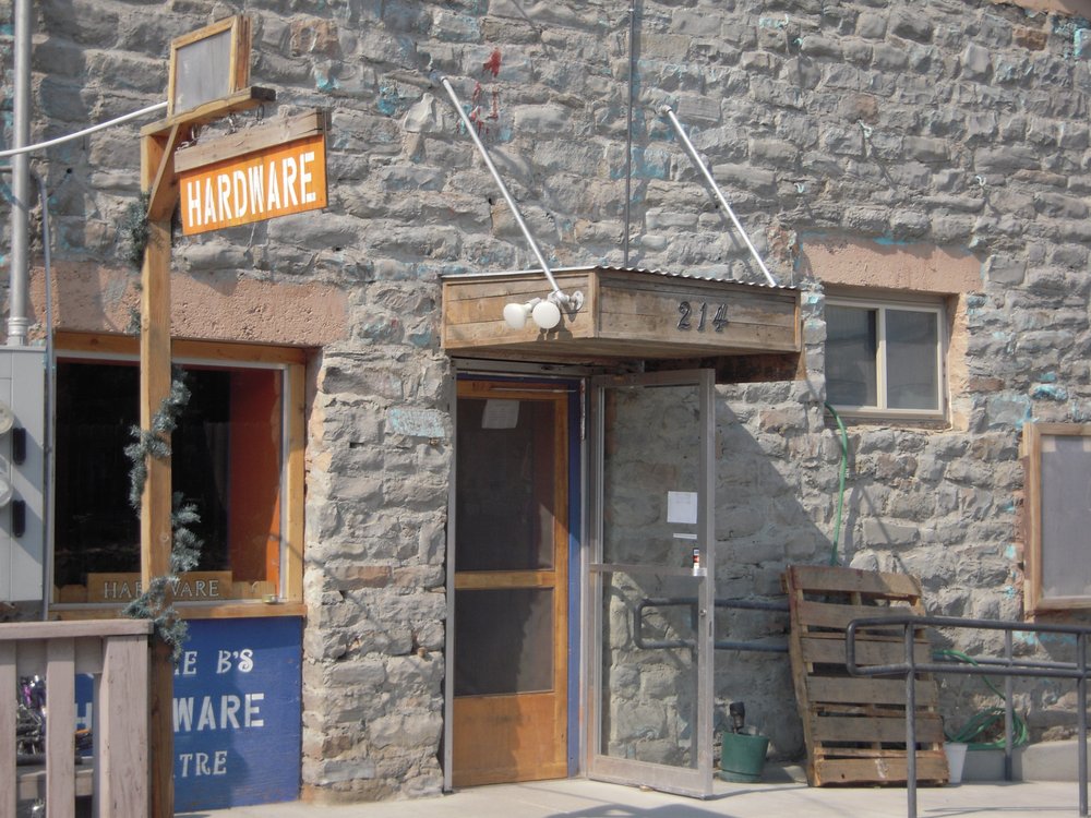 CHARLIE B’S HARDWARE THEATER Updated June 2024 214 Stone St