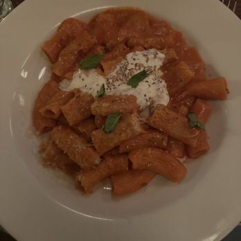 The Smith - Rigatoni "Alla Vodka" - New American Near Me - New York, New York The Smith - Rigatoni "Alla Vodka" - New American Near Me - New York, New York