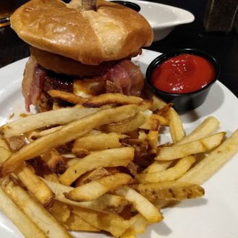 Clarion River Brewing Company - BBQ bacon cheeseburger. - Breweries Near Me - Clarion, Pennsylvania Clarion River Brewing Company - BBQ bacon cheeseburger. - Breweries Near Me - Clarion, Pennsylvania
