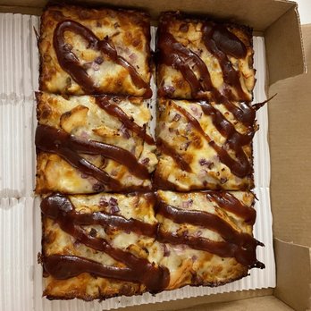 Cloverleaf Pizza - BBQ pizza - Pizza Near Me - Sterling Heights, Michigan Cloverleaf Pizza - BBQ pizza - Pizza Near Me - Sterling Heights, Michigan
