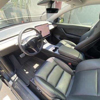 R & E Mobile Car Wash - Wide Interior of Full Detail "after" - Auto Detailing Near Me R & E Mobile Car Wash - Wide Interior of Full Detail "after" - Auto Detailing Near Me