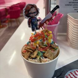 Pink Sugar Creamery - Cereal killer (Cinnamon toast crunch and fruity pebbles) October Special