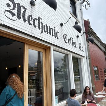 Mechanic Coffee - Coffee & Tea Near Me - Verona, Pennsylvania
