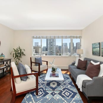 Awaken Designs - lower nob hill , staggering views. great decor! - Home Staging Near Me - San Francisco, California