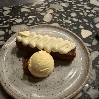 Boia De - Carrot cake - Italian Near Me - Miami, Florida Boia De - Carrot cake - Italian Near Me - Miami, Florida
