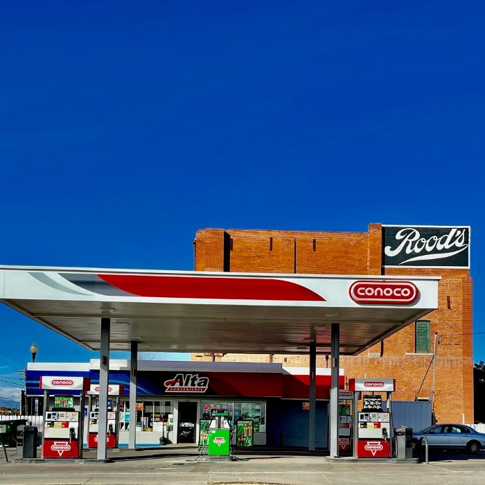 ALTA CONVENIENCE Updated April 2024 623 N Grand Ave, Pueblo