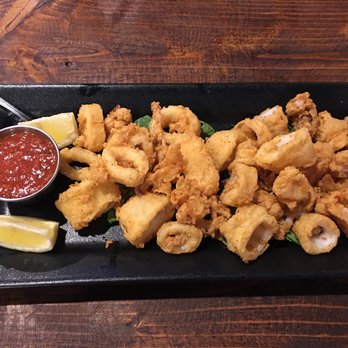 Whiskey Barrel - Fried Calamari With Pomodoro - American Near Me - Stratford, Connecticut Whiskey Barrel - Fried Calamari With Pomodoro - American Near Me - Stratford, Connecticut