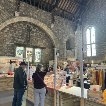 Royal Mile Market - Farmers Market Near Me - Edinburgh, EDH