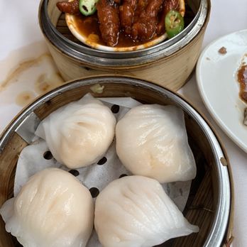 Corner 29 - Shrimp dumplings and chicken feet - Seafood Near Me - Vancouver, British Columbia Corner 29 - Shrimp dumplings and chicken feet - Seafood Near Me - Vancouver, British Columbia