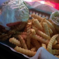 Longshots Bar and Grill - Fried Chicken Breast Sandwich