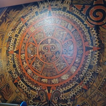 La Piñata - Wall mural - Mexican Near Me - Pittsburg, California La Piñata - Wall mural - Mexican Near Me - Pittsburg, California