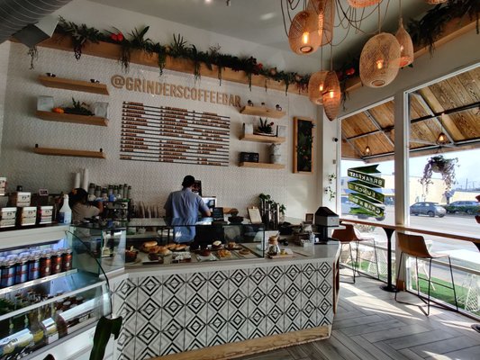 Grinder's Coffee Bar by null