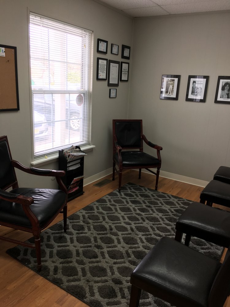 VICTOR ANTHONY HAIR ALTERNATIVES Updated October 2024 2561 Yardville Hamilton Squ Rd