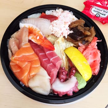 Hiroshi's Catering, Take-out & Deli - Delicious chirashi. A great assortment, and generous portions. - Japanese Near Me - Seattle, Washington Hiroshi's Catering, Take-out & Deli - Delicious chirashi. A great assortment, and generous portions. - Japanese Near Me - Seattle, Washington