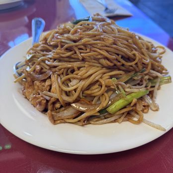 Shanghai Bistro - Chow Mein - Chinese Near Me - Reno, Nevada