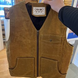 New West KnifeWorks & MTN Man Toy Shop - Beaver vest