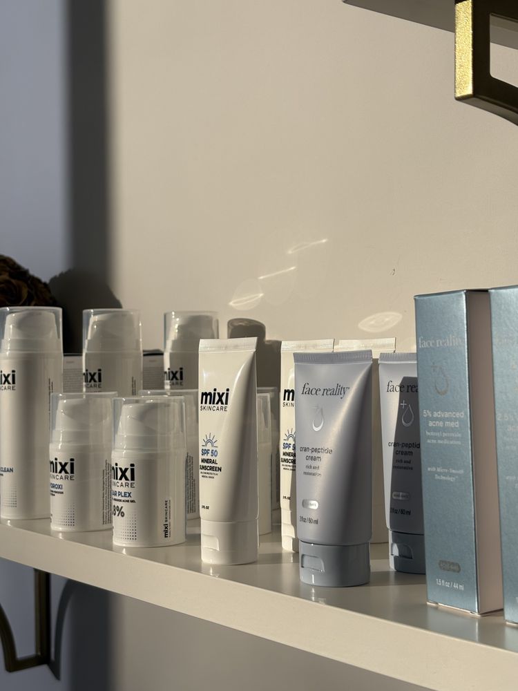 Skyn By K Esthetics Logo