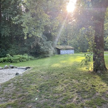 Redwood Park - Parks Near Me - Victoria, British Columbia Redwood Park - Parks Near Me - Victoria, British Columbia