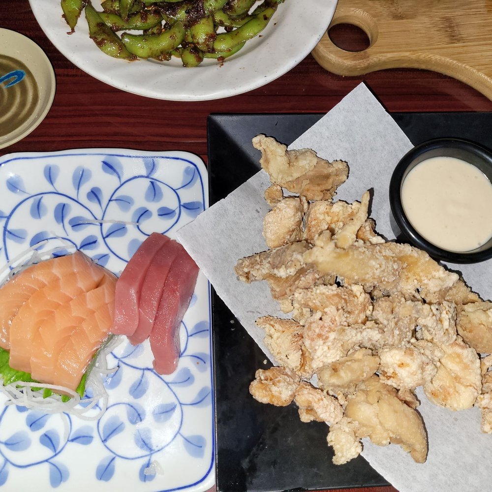 Wedashii - 7 piece sashimi chefs choice wish they didn't play it so safe instead of tuna and salmon. - Sushi Bars Near Me - Sacramento, California Wedashii - 7 piece sashimi chefs choice wish they didn't play it so safe instead of tuna and salmon. - Sushi Bars Near Me - Sacramento, California