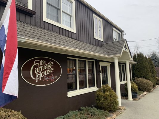 Carriage House Restaurant & Tavern by null