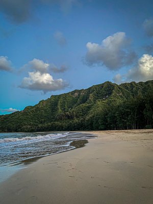 Kahana Bay Beach Park by null