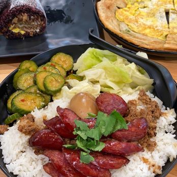 Yi Mei - M Taiwanese Sausage Rice Plate (蔥油餅) - $11.95 - Taiwanese Near Me - San Gabriel, California Yi Mei - M Taiwanese Sausage Rice Plate (蔥油餅) - $11.95 - Taiwanese Near Me - San Gabriel, California