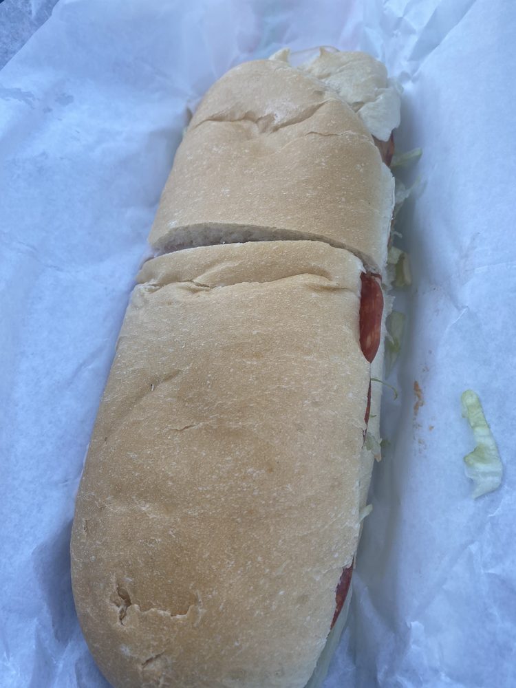 SUPER SUBMARINE Updated September 2024 12 Photos 37116 McLeod Road, Niagara Falls