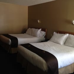 Chinook Country Inn - Standard Room